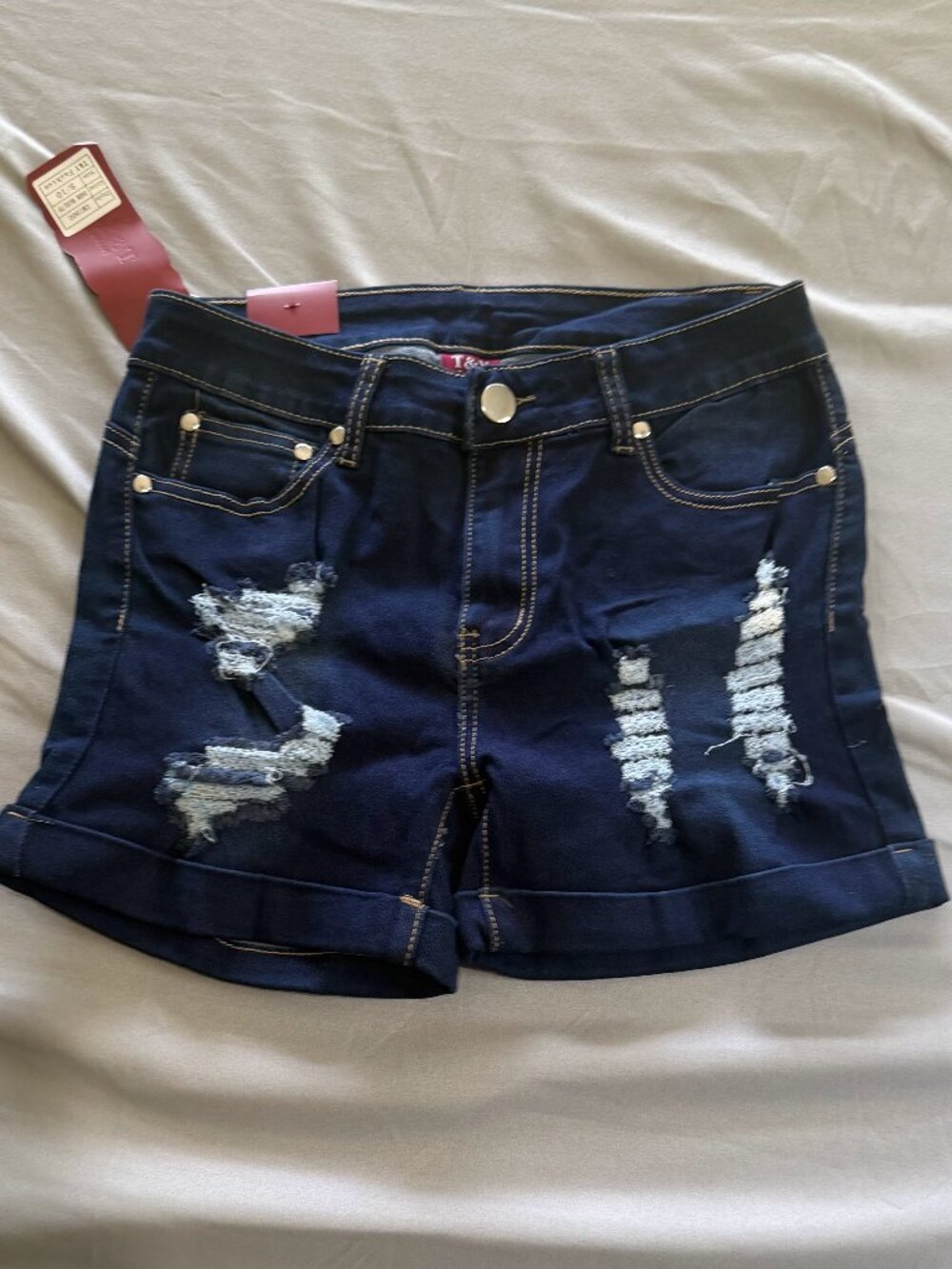 T&Y Fashion Juniors Distressed Dark Wash Jean Denim Shorts 9/10 New w/Tags
